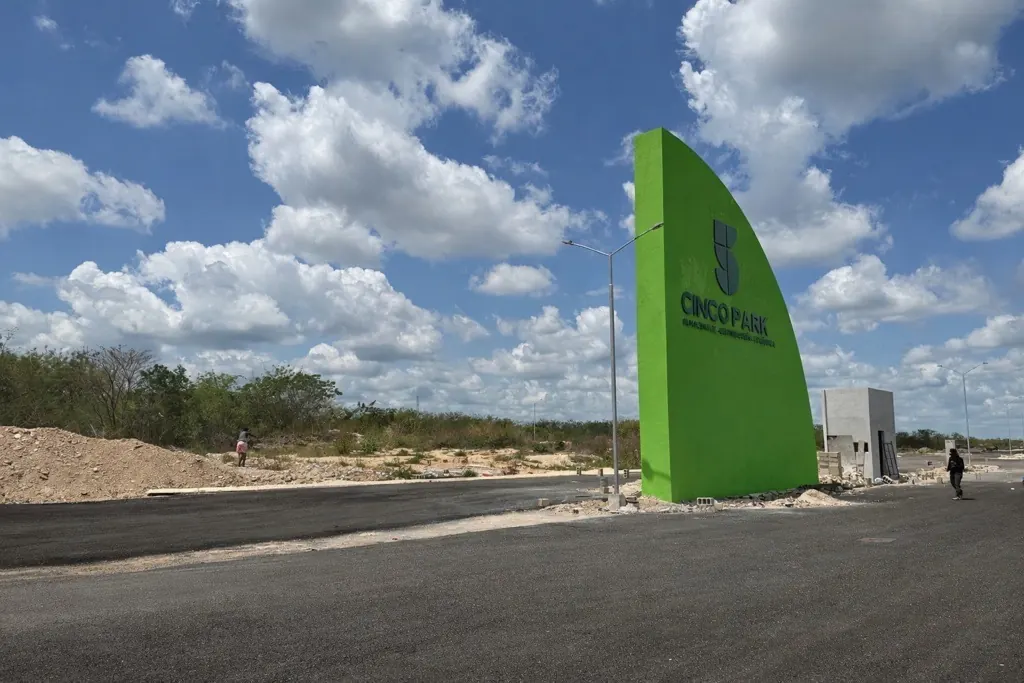 Cinco Park · Photo 5 of 5